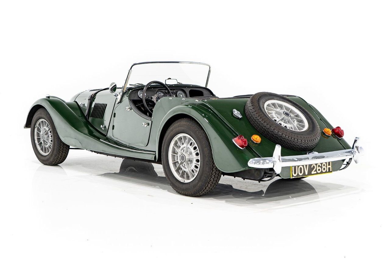 1970 Morgan Plus 8 Unrestored with only 7137km (4435miles) | PRIX EN USD Green Montreal - photo #6