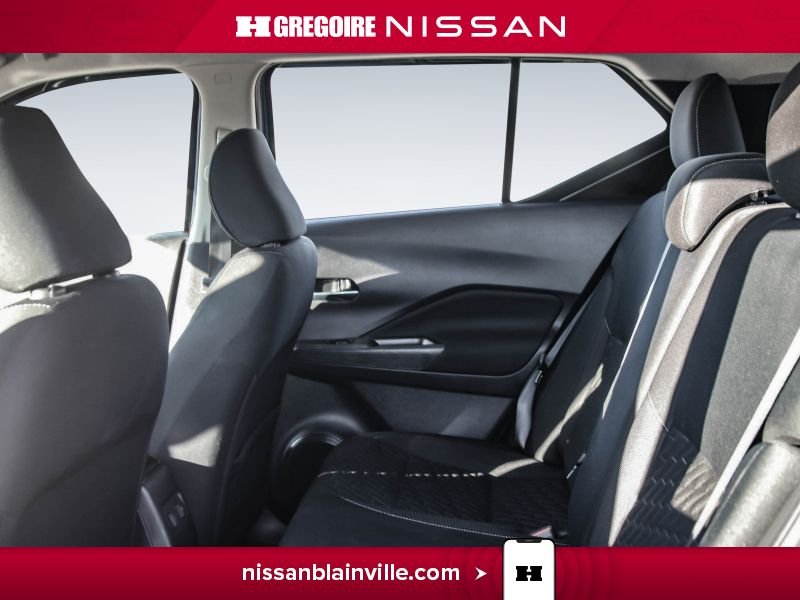 Nissan Kicks 2023 Bleu Laval - photo #22