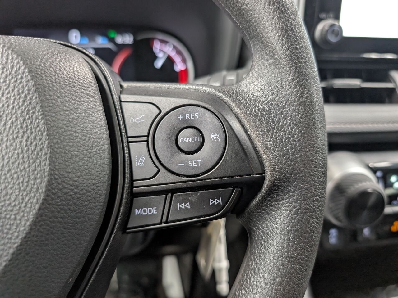 2025 Toyota RAV4 2T3B1RFV9SC519660 White Sherbrooke - photo #14