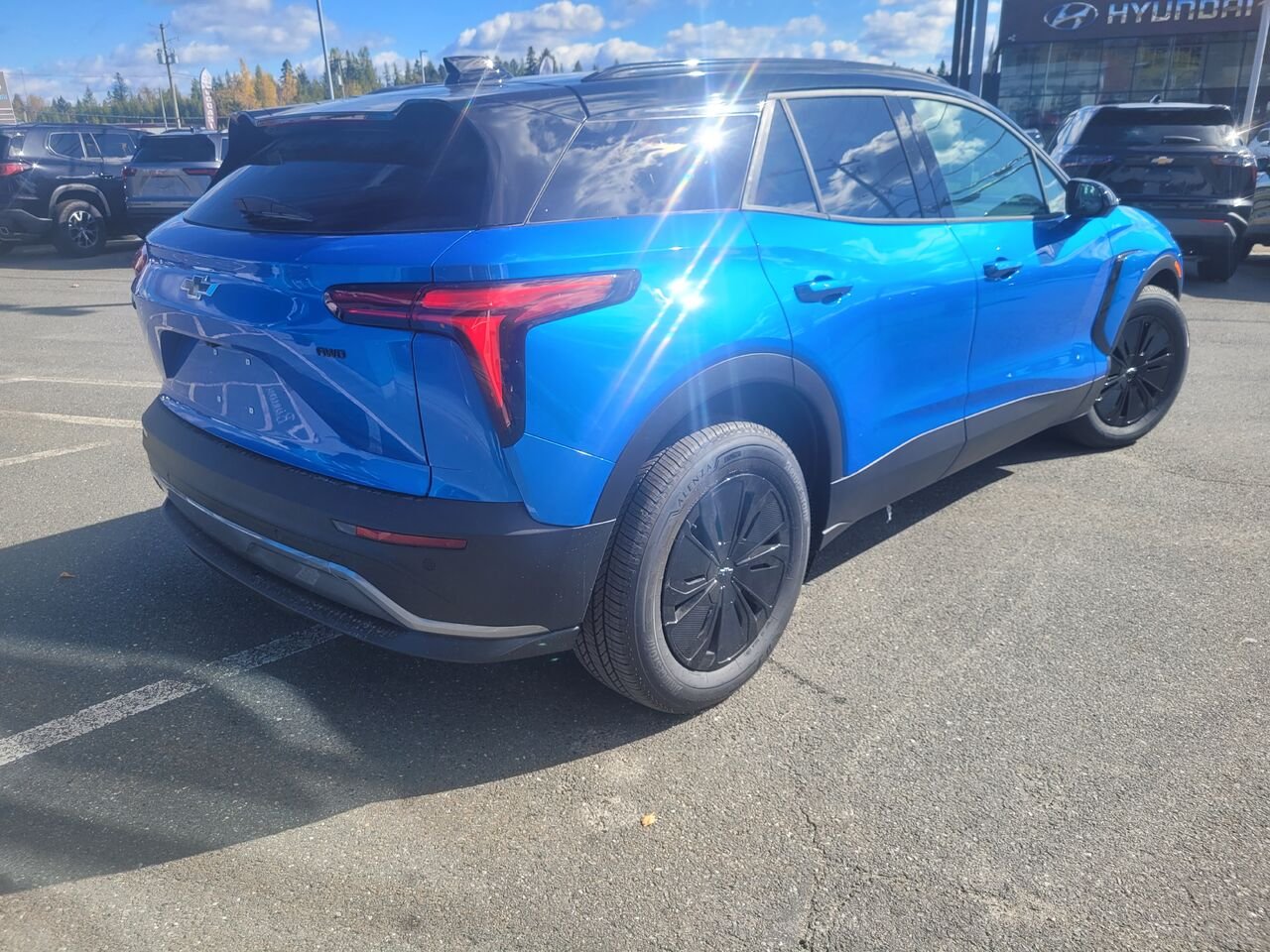 2026 Chevrolet Blazer EV Traction intégrale, 4 portes LT RIPTIDE BLUE METALLIC Thetford Mines - photo #2