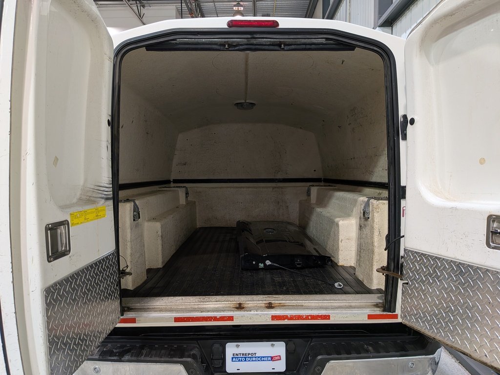 Ford F-150 XLT 4WD SuperCab 6.5' Box 2022 Noir Val-David - photo #8