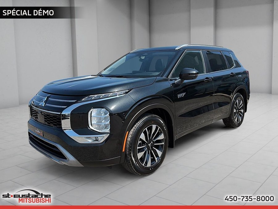 2026 Mitsubishi Outlander Plug-In Hybrid LE S-AWC Black Diamond Premium Finish