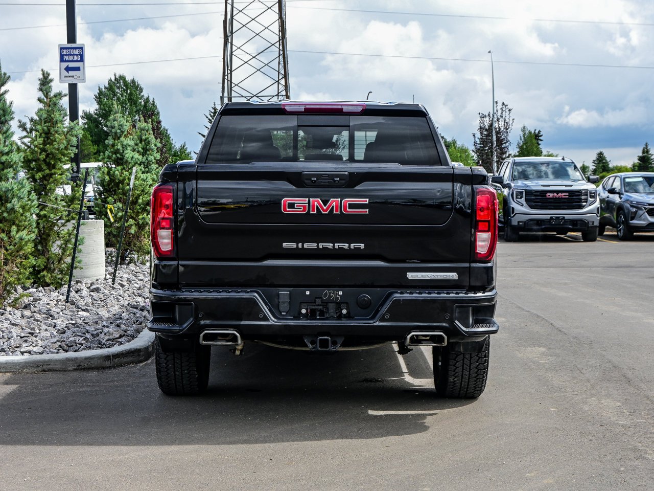 2024 GMC Sierra 1500 4WD Crew Cab 147 Elevation Black Sherwood Park - photo #11