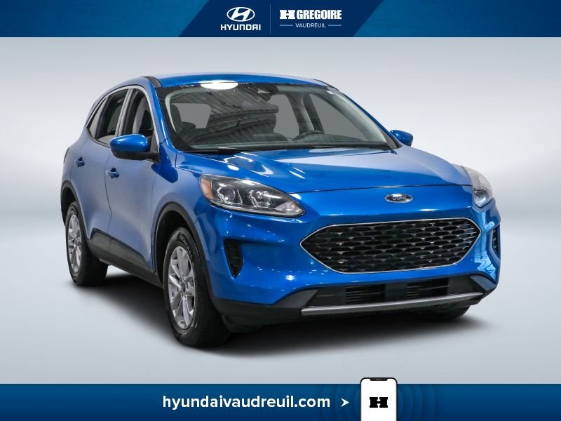 2021 Ford Escape Blue Laval - photo #0