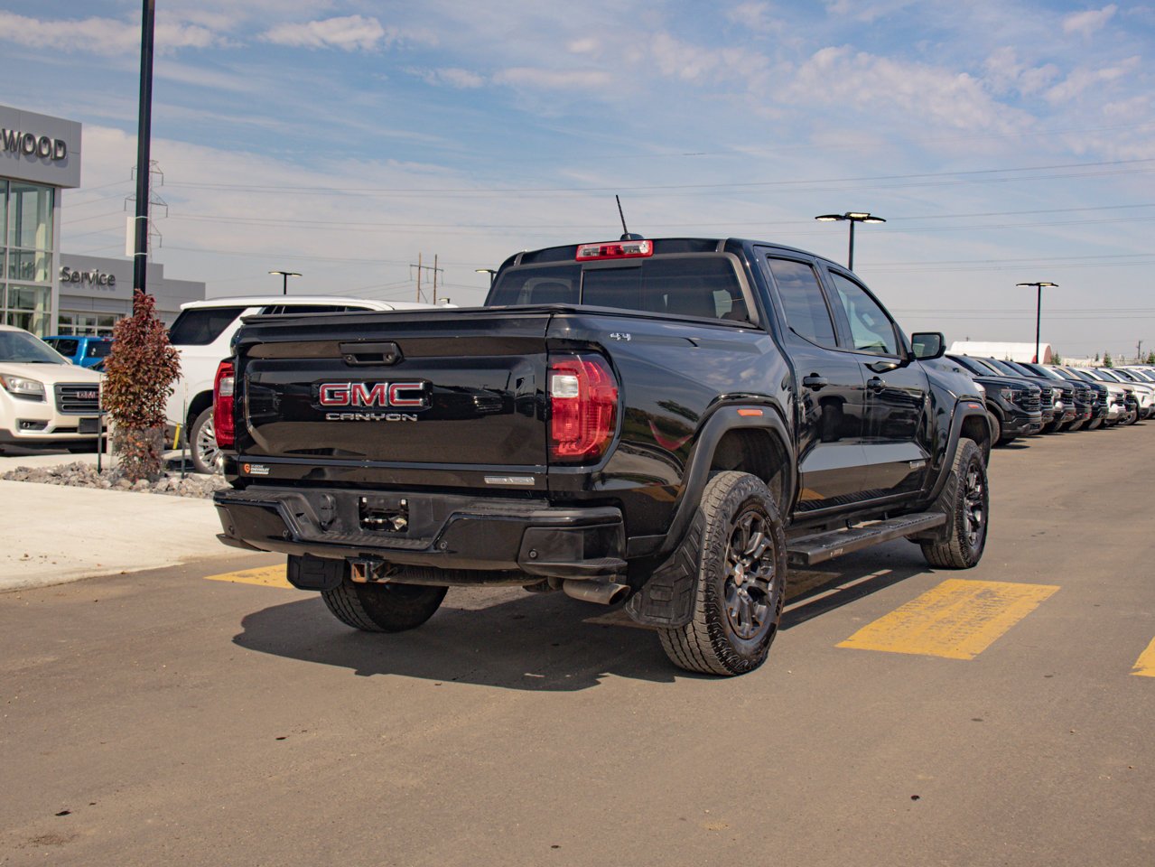 2024 GMC Canyon 4WD Crew Cab Elevation Black Sherwood Park - photo #9