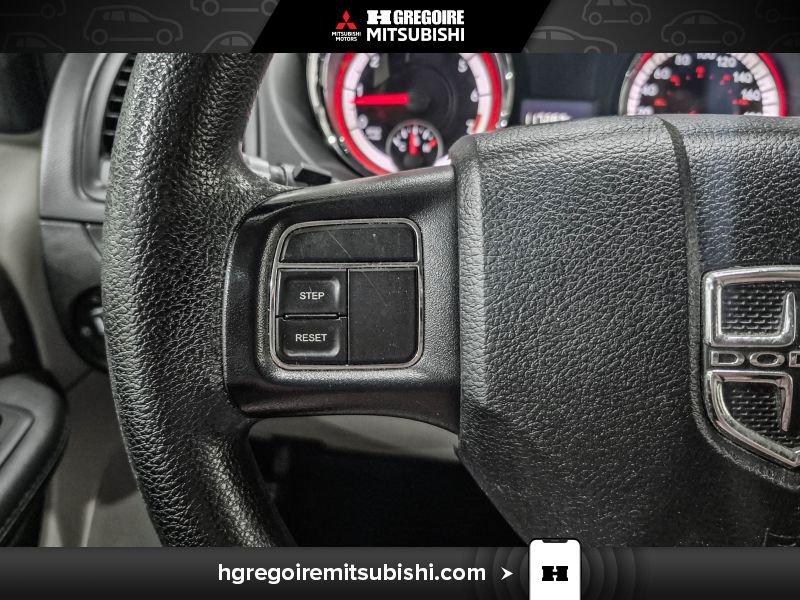 2017 Dodge GR Caravan Brown Blainville - photo #18