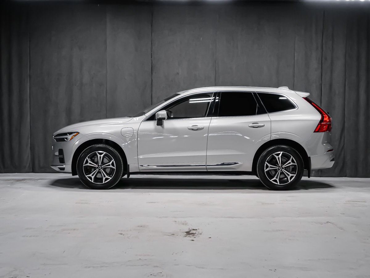 Volvo XC60 Recharge T8 INSCRIPTION EXPRESSION CLIMATE PREMIUM 2022 Argent Montréal - photo #2