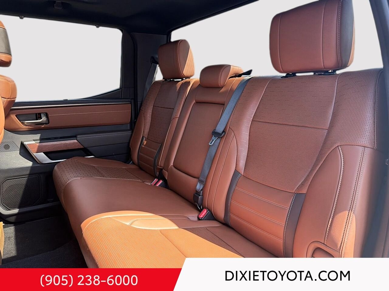 2026 Toyota TUNDRA HYBRID PLATNIUM 1794 EDITION 4WD / CLEAN CARFAX / HEATED AND VENTIALTED SEATS / ALLOY WHEELS / CARPLAY AND ANDROID AUTO White Mississauga - photo #20