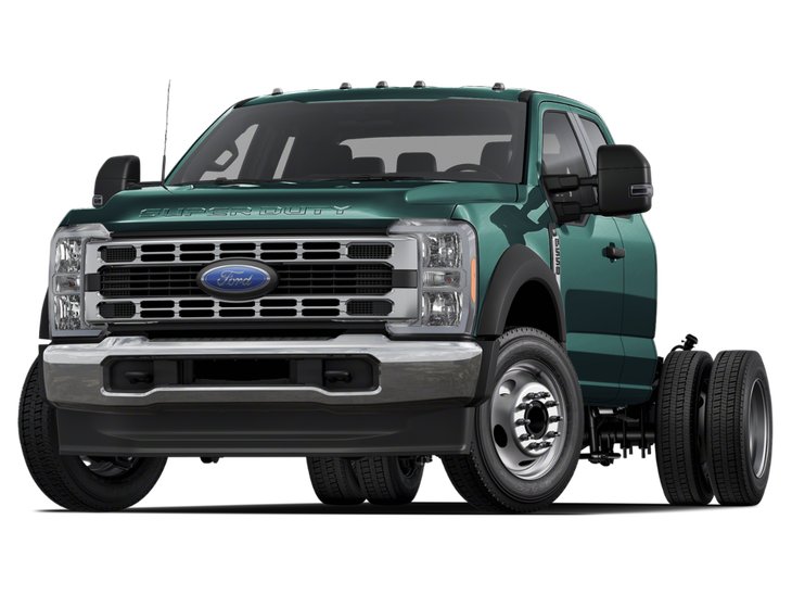 2026 Ford Super Duty F-550 DRW Châssis-cabines XLT