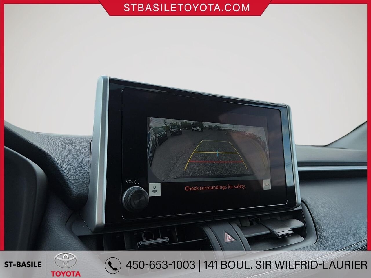 2025 Toyota RAV4 Hybrid Silver Sky Metallic Saint-Basile-le-Grand - photo #20