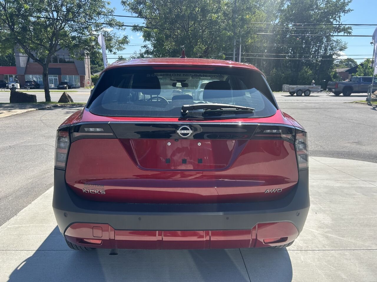 2025 Nissan Kicks Red Châteauguay - photo #6