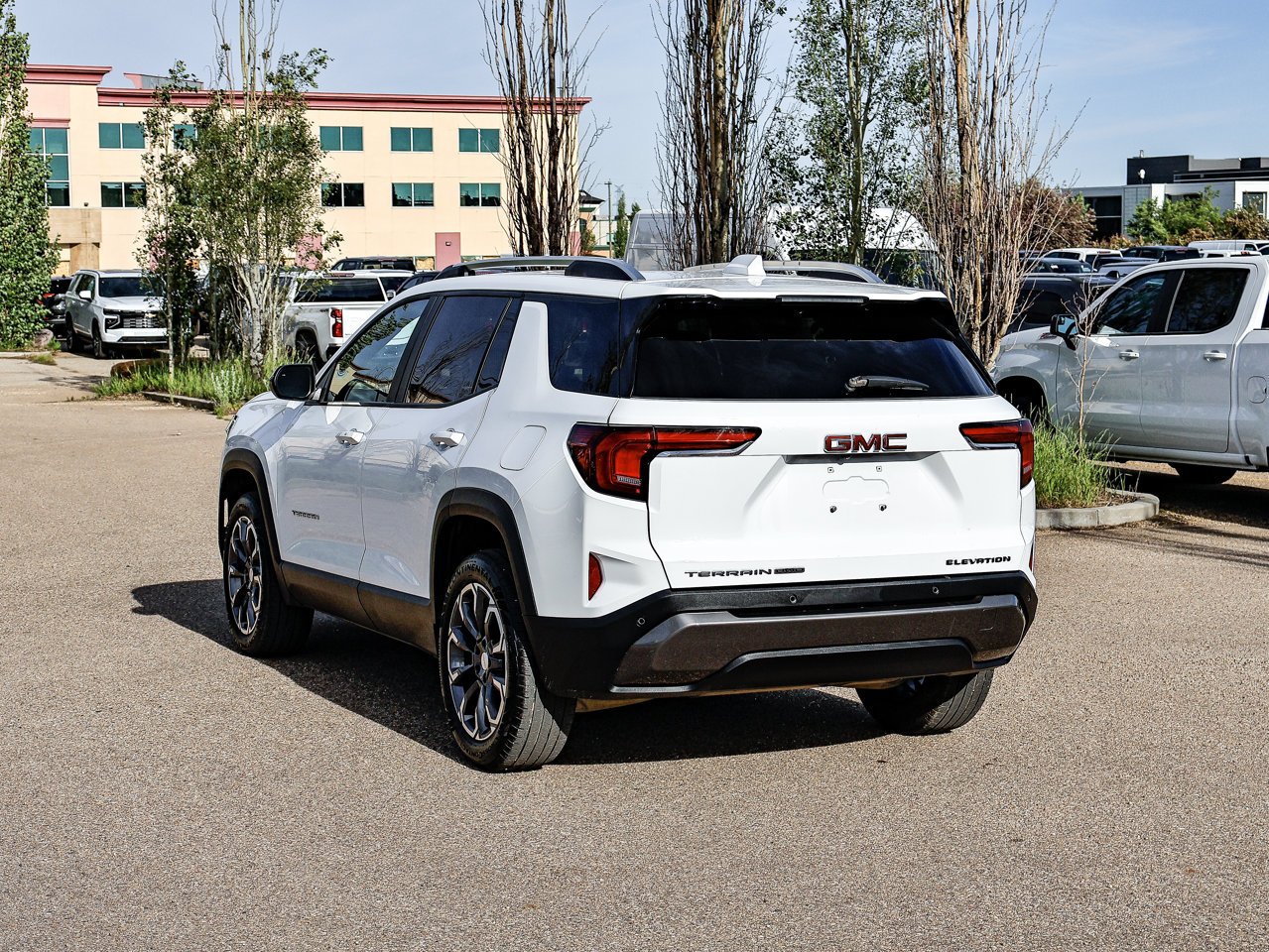 2026 GMC Terrain AWD 4dr Elevation White Sherwood Park - photo #10