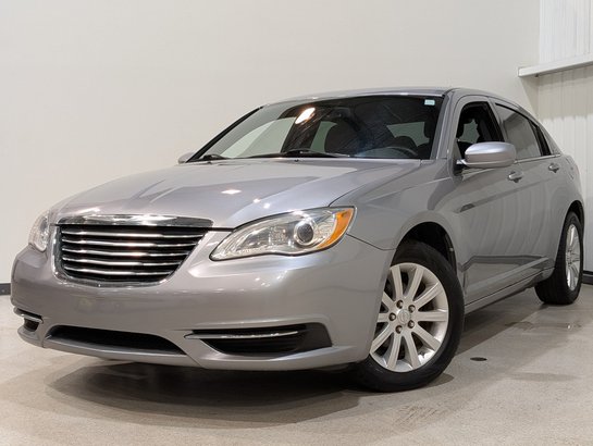2013 Chrysler 200 Silver