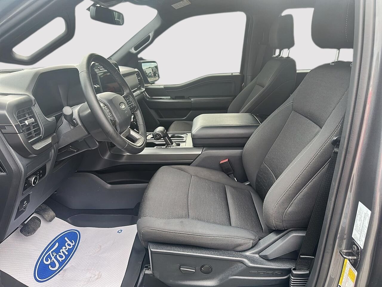 Ford F-150 2024 Gris Rouyn-Noranda - photo #7