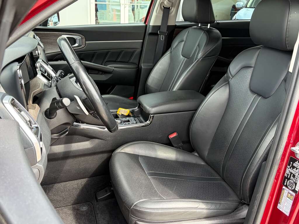 2022 Kia Sorento Red Gatineau - photo #10