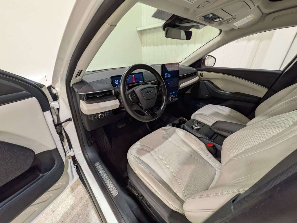 Ford Mustang Mach-E Premium AWD 2021 Blanc Val-David - photo #10
