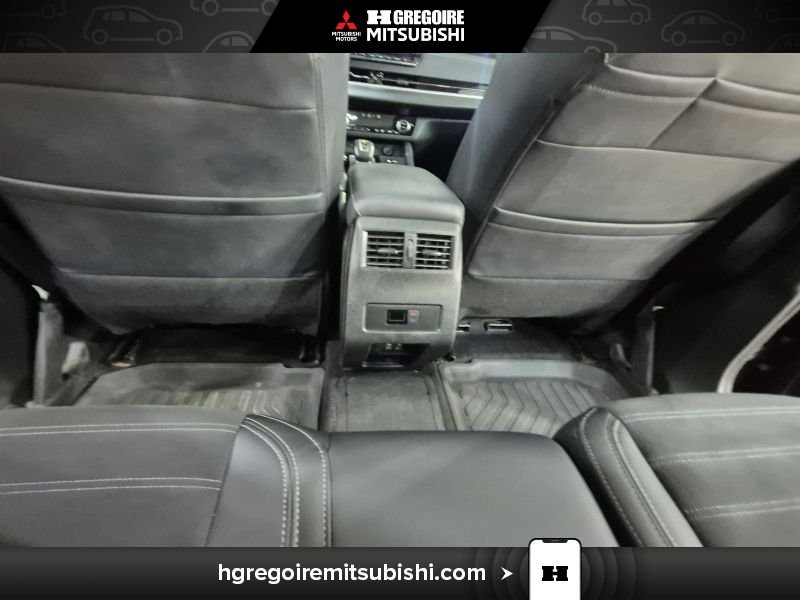 2025 Mitsubishi Outlander Plug-In Hybrid Blue Laval - photo #28