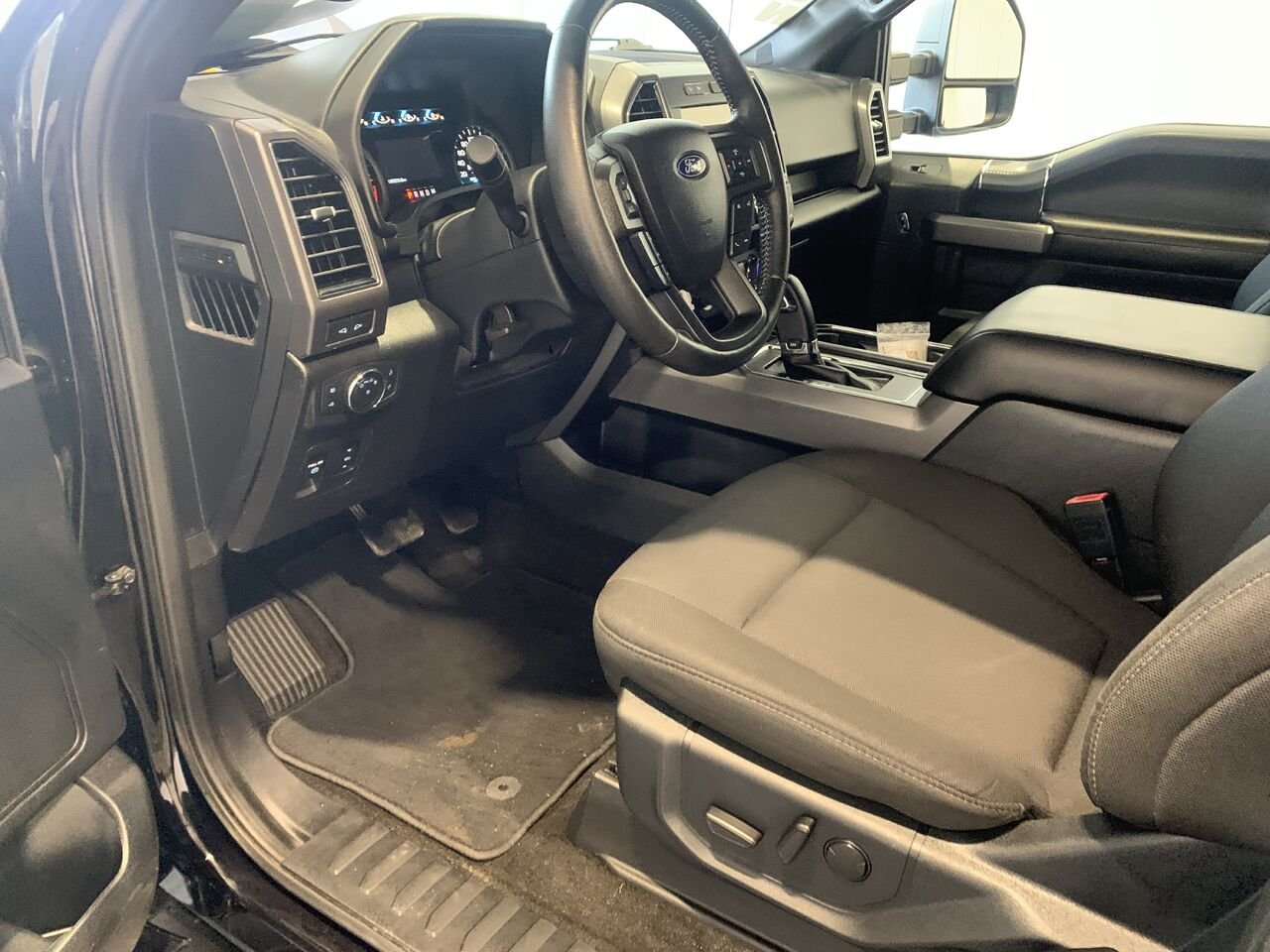 Ford F-150 XLT, SPORT, 302A, 2.7L, NAV, 145 WB 2019 Noir Châteauguay - photo #28