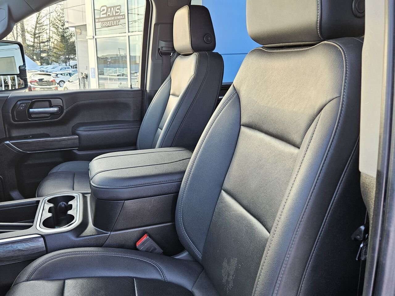 2023 Chevrolet Silverado 2500HD LTZ cabine multiplace 4RM 159 po Black Thetford Mines - photo #17