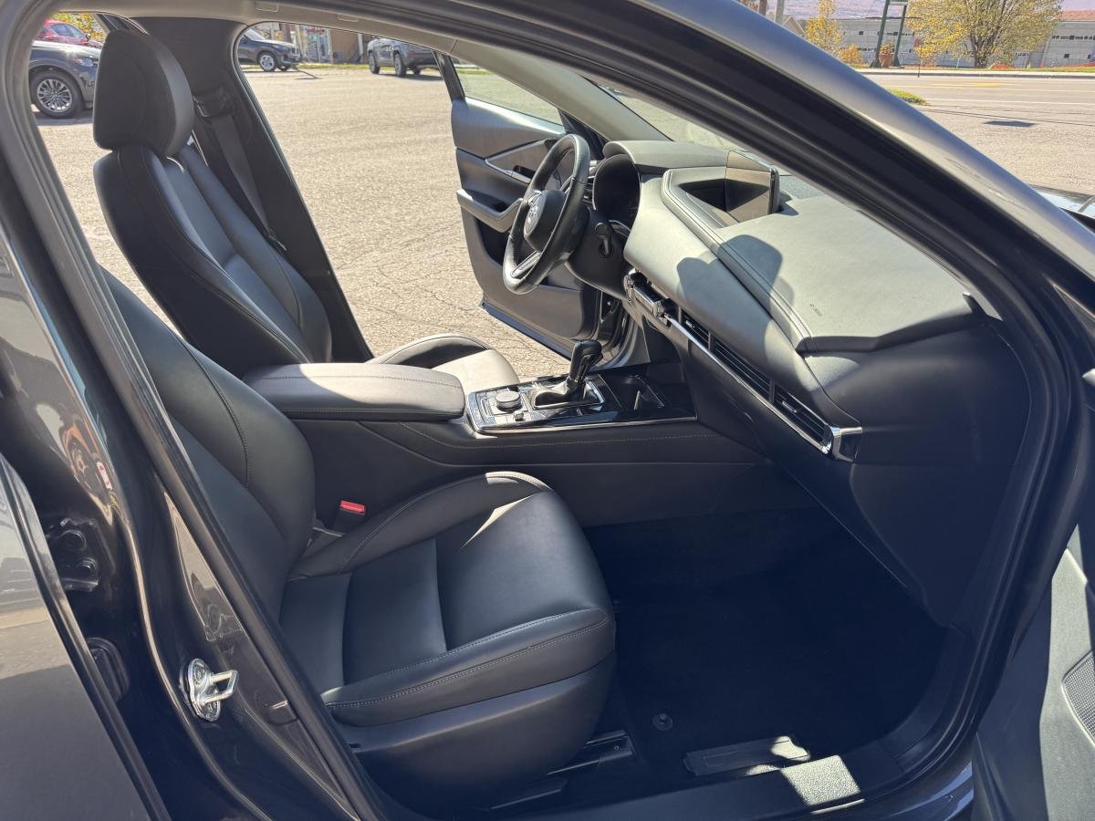 2024 Mazda CX-30 Grey Nantes - photo #13