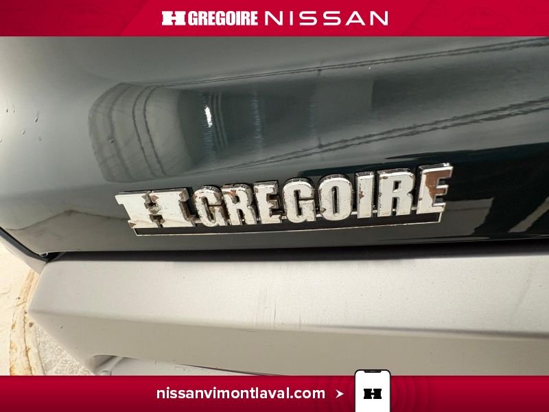 Nissan Pathfinder 2023 Vert Laval - photo #13