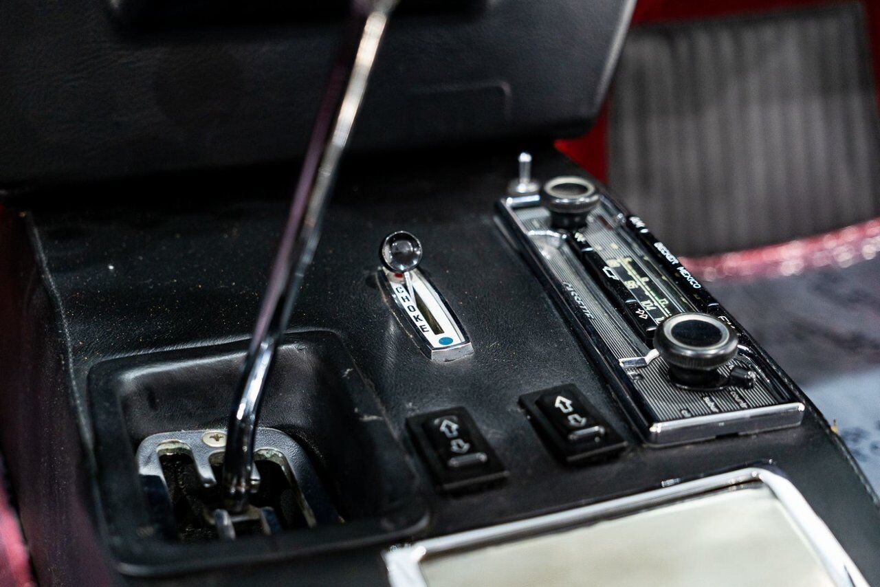 1973 Ferrari 365 GTB4 Daytona 18,301 miles With Orig Books/Tools/ Carbs / Filter Box Red Montreal - photo #79