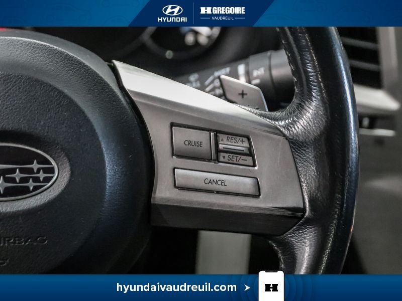 2010 Subaru Legacy Grey Laval - photo #23