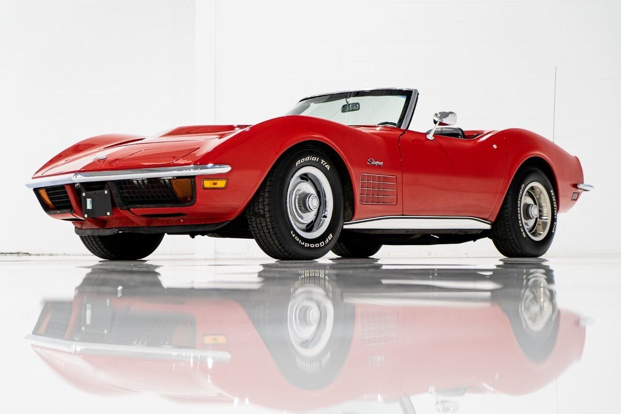 Chevrolet Corvette *PRIX EN USD* Matching# LT1 350/330HP 1971 Rouge Montréal - photo #32