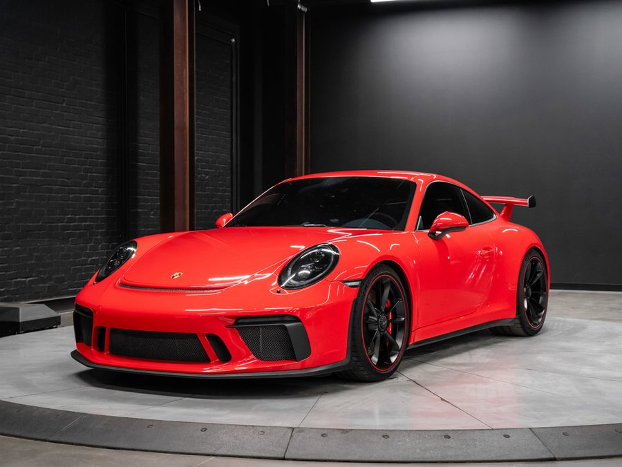 2018 Porsche 911 2018 Red