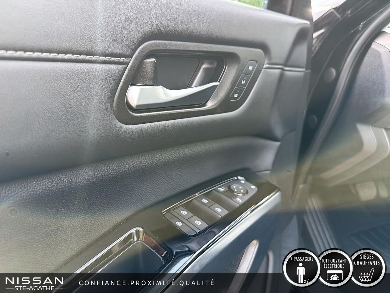 2024 Nissan Pathfinder SL 4RM Black Saint-Jérôme - photo #16