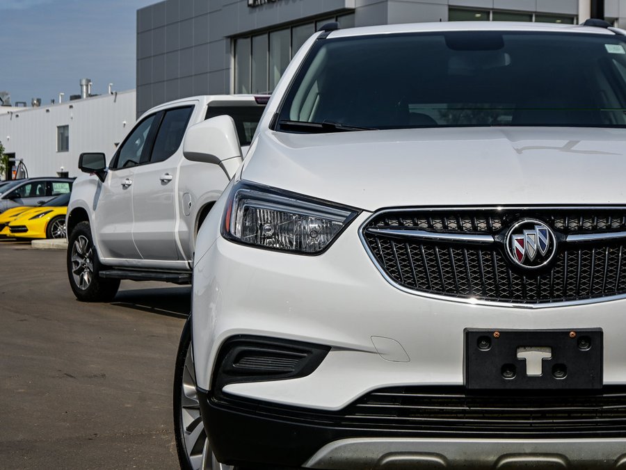 2020 Buick Encore 2020 White
