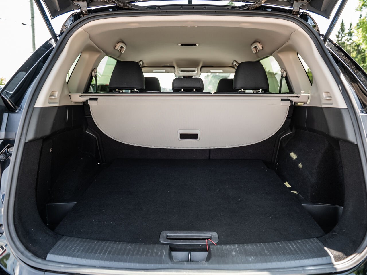 Nissan Rogue 2024 Noir Sainte-Julienne - photo #11