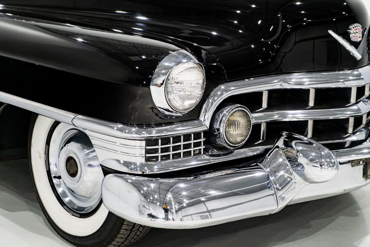 Cadillac Fleetwood Unrestored factory black paint **PRICE IN USD** 1951 Noir Montréal - photo #33