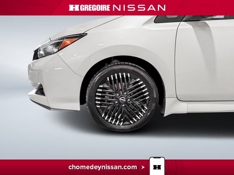 Nissan Leaf CL6917 | SL PLUS * Mag * Cuir * Volant Chauffant * 2023 Blanc Laval - photo #11