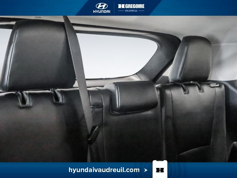 Toyota Highlander 2020 Argent Laval - photo #37