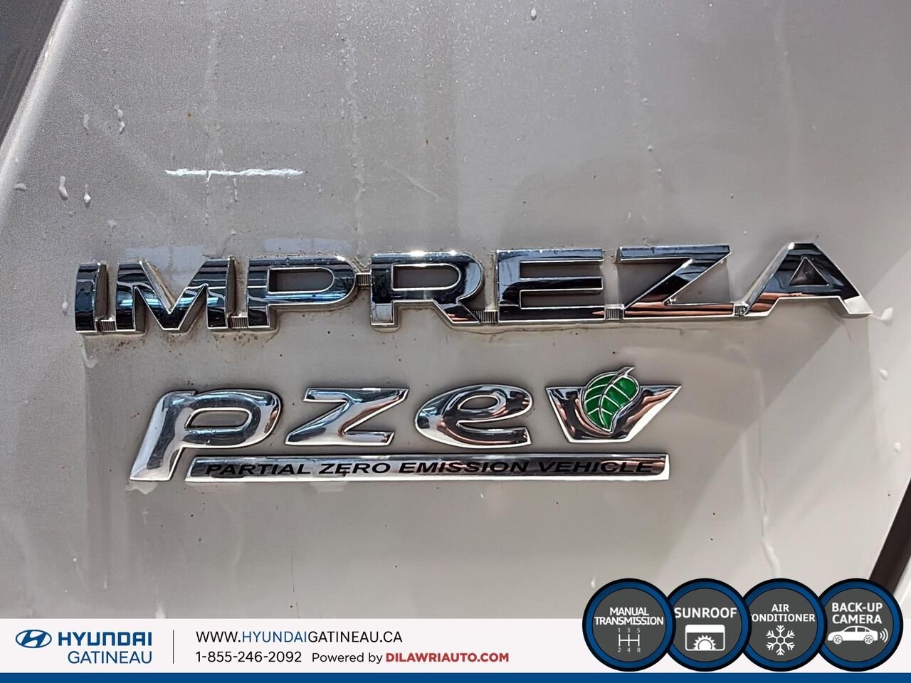 Subaru Impreza Voiture à hayon, 5 portes, boîte manuelle *** bas millage , AWD *** 2015 Blanc Ottawa & Gatineau - photo #3