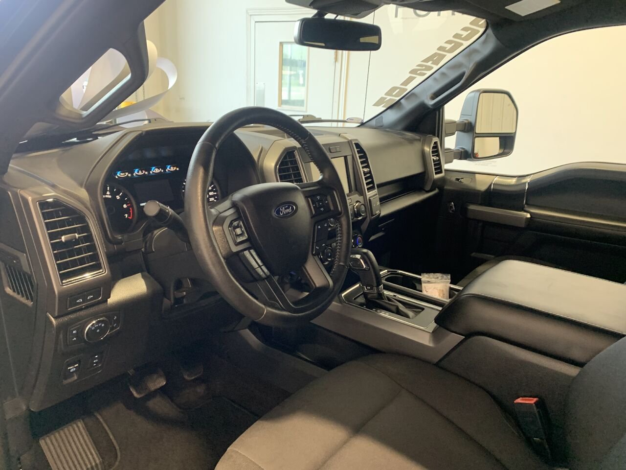 Ford F-150 XLT, SPORT, 302A, 2.7L, NAV, 145 WB 2019 Noir Châteauguay - photo #25