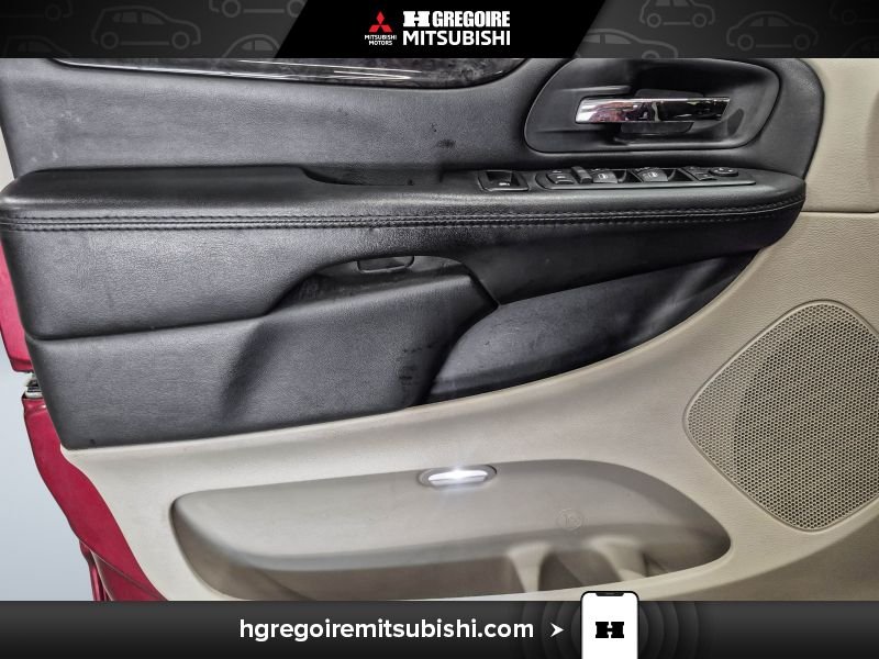 2017 Dodge GR Caravan Brown Blainville - photo #12