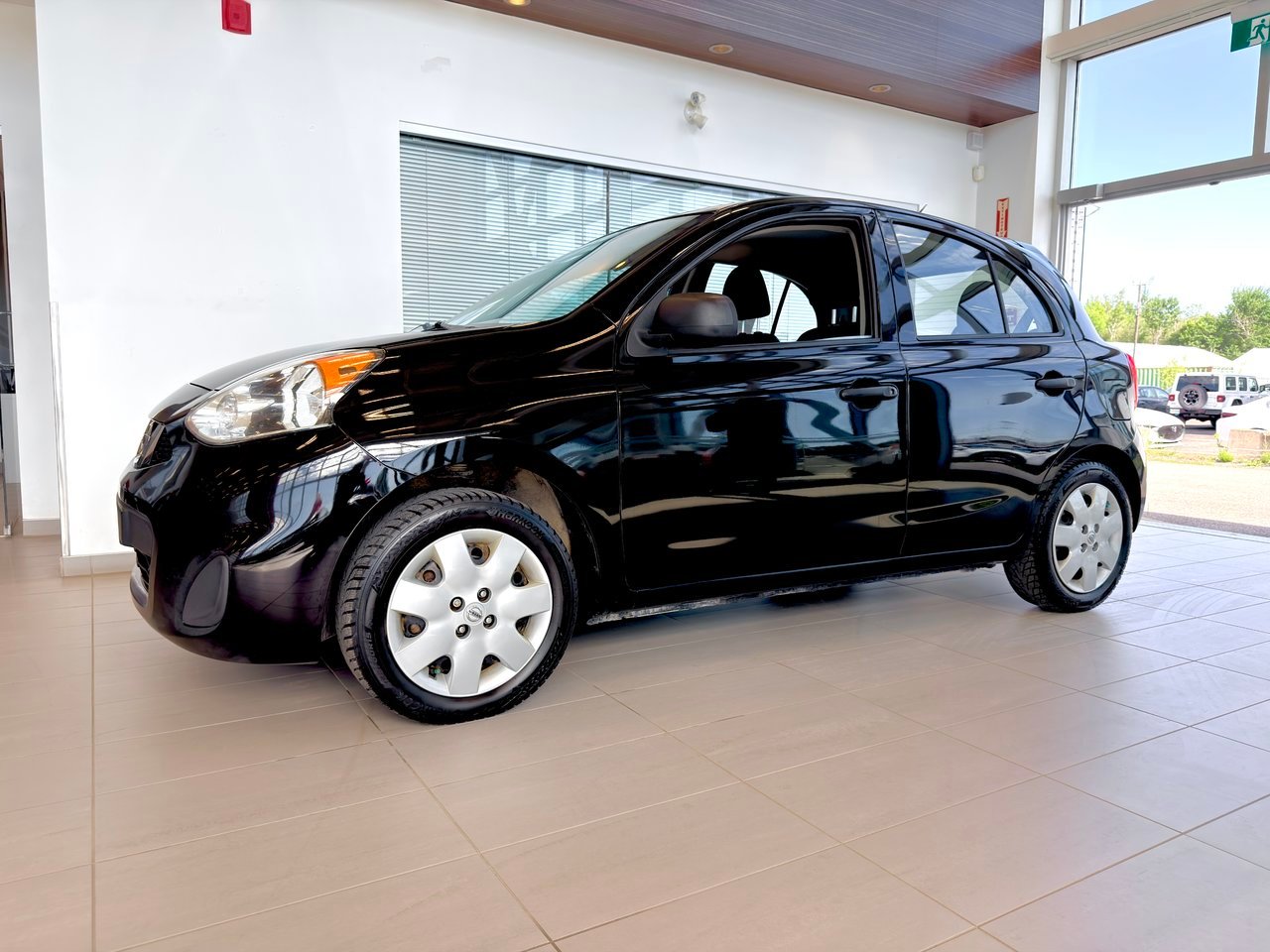 2019 Nissan Micra Black Notre-Dame-des-Prairies - photo #2