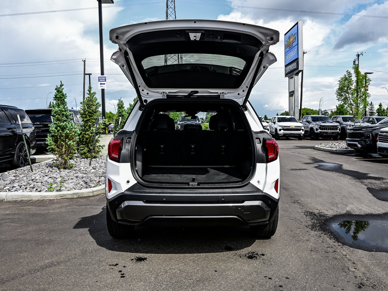2026 GMC Terrain AWD 4dr Elevation White Sherwood Park - photo #13