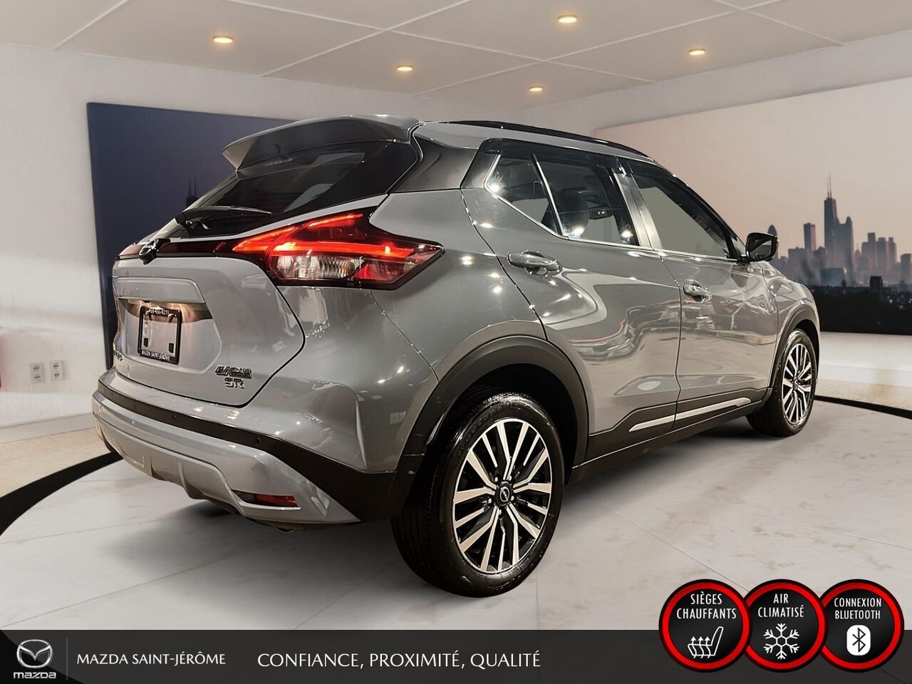 Nissan Kicks SR | DÉMARREUR À DISTANCE | AIDE AU STATIONNEMENT | MAGS NOIR 2023 Gris Saint-Jérôme - photo #5