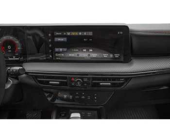 Nissan Kicks SR