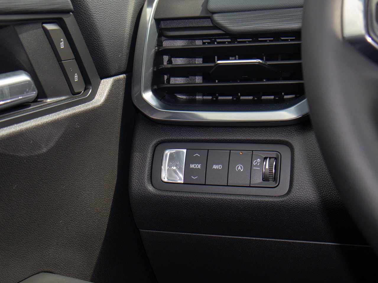 2026 GMC Acadia AWD 4dr AT4 Grey Sherwood Park - photo #21