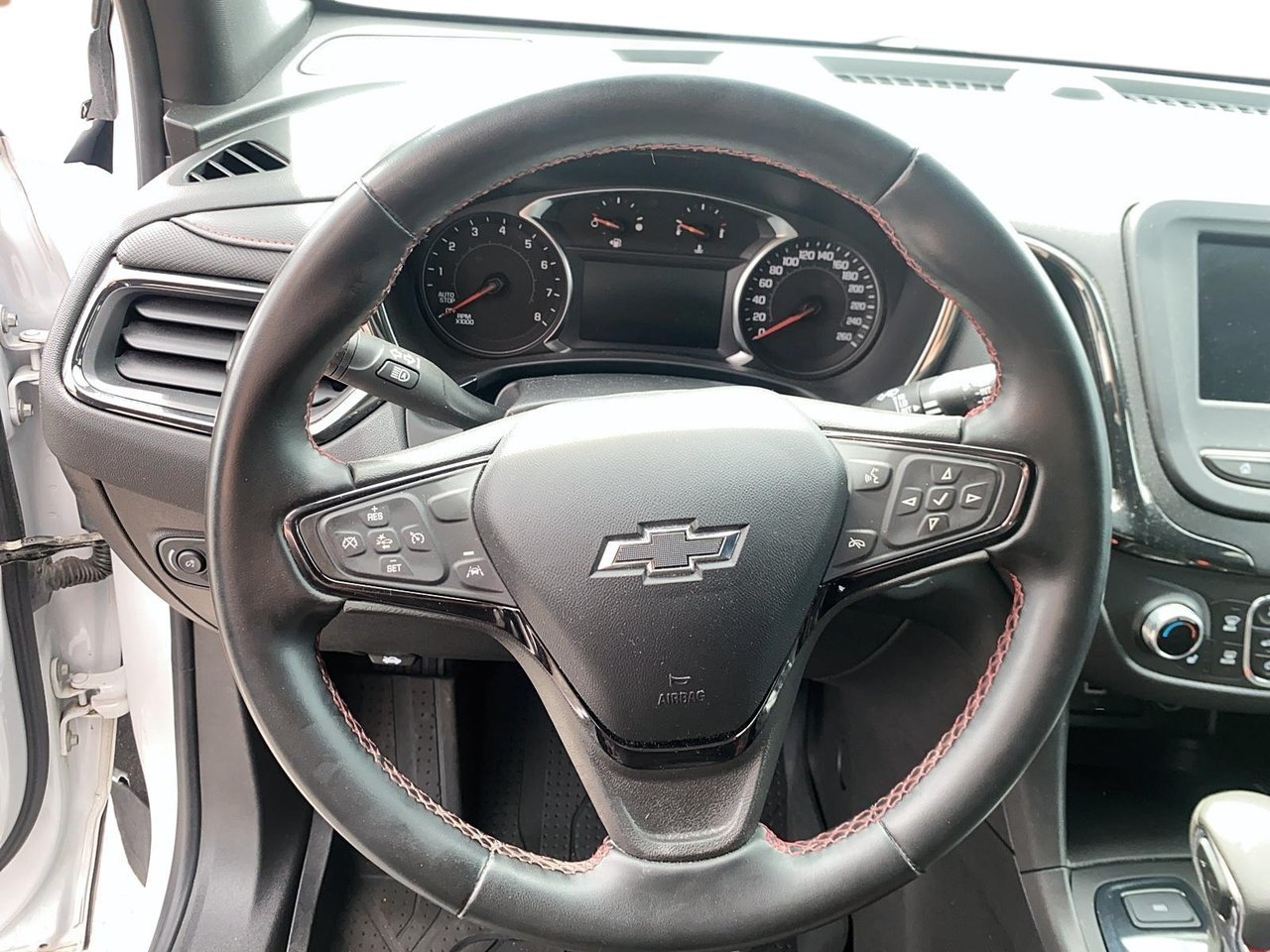 2023 Chevrolet Equinox VIN 3GNAXWEG8PL104961 White Chicoutimi - photo #12