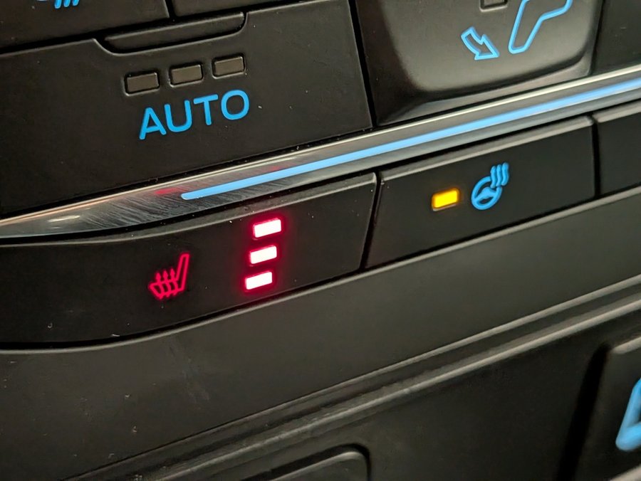 2018 Ford EcoSport Red