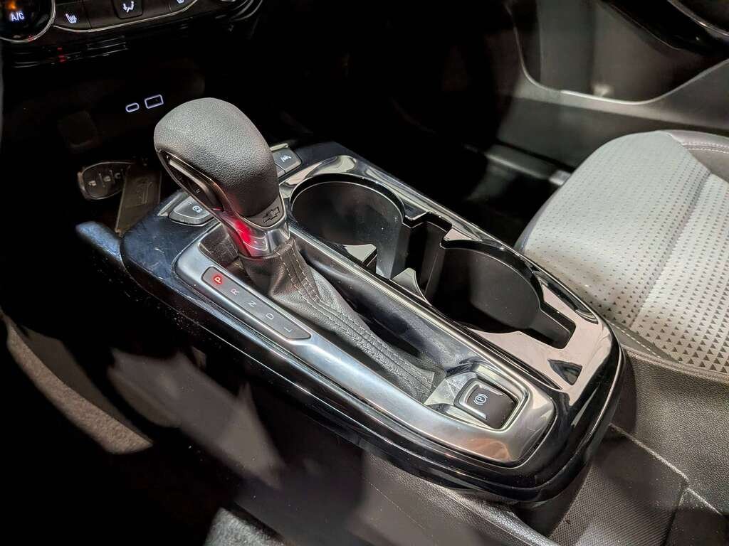 2025 Chevrolet Trax FWD 4dr LT Grey Val-David - photo #26