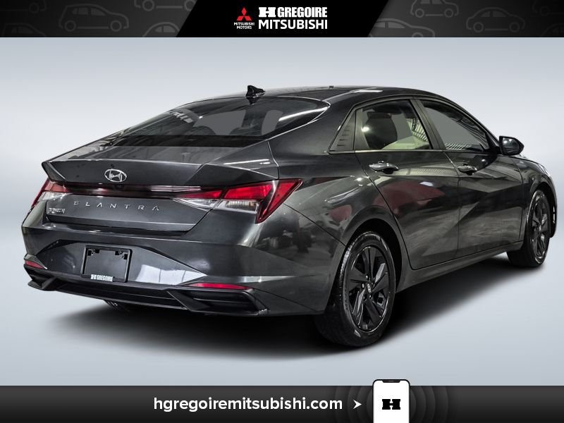 Hyundai Elantra 2023 Gris Saint-Eustache - photo #10