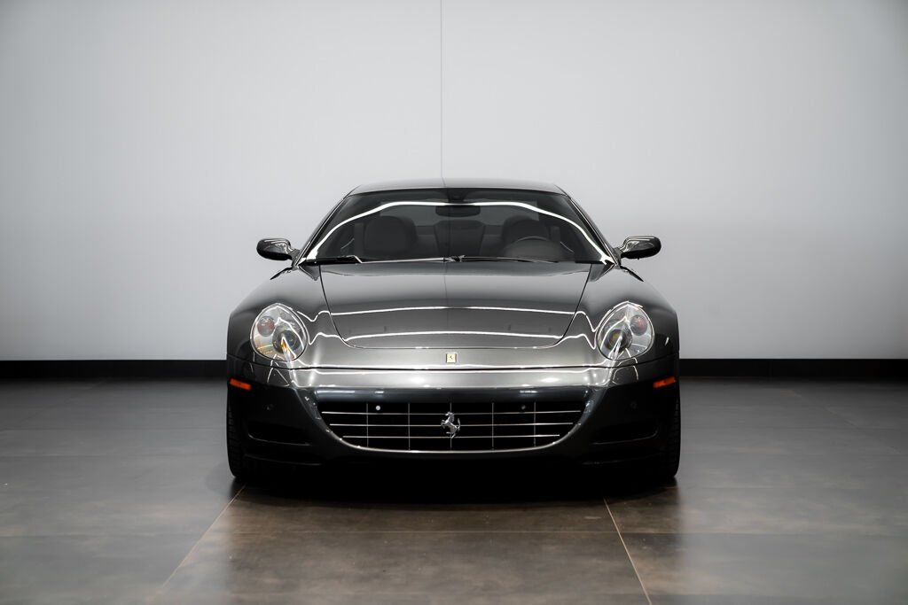 Ferrari 612 Scaglietti 2008 Gris Montréal - photo #1