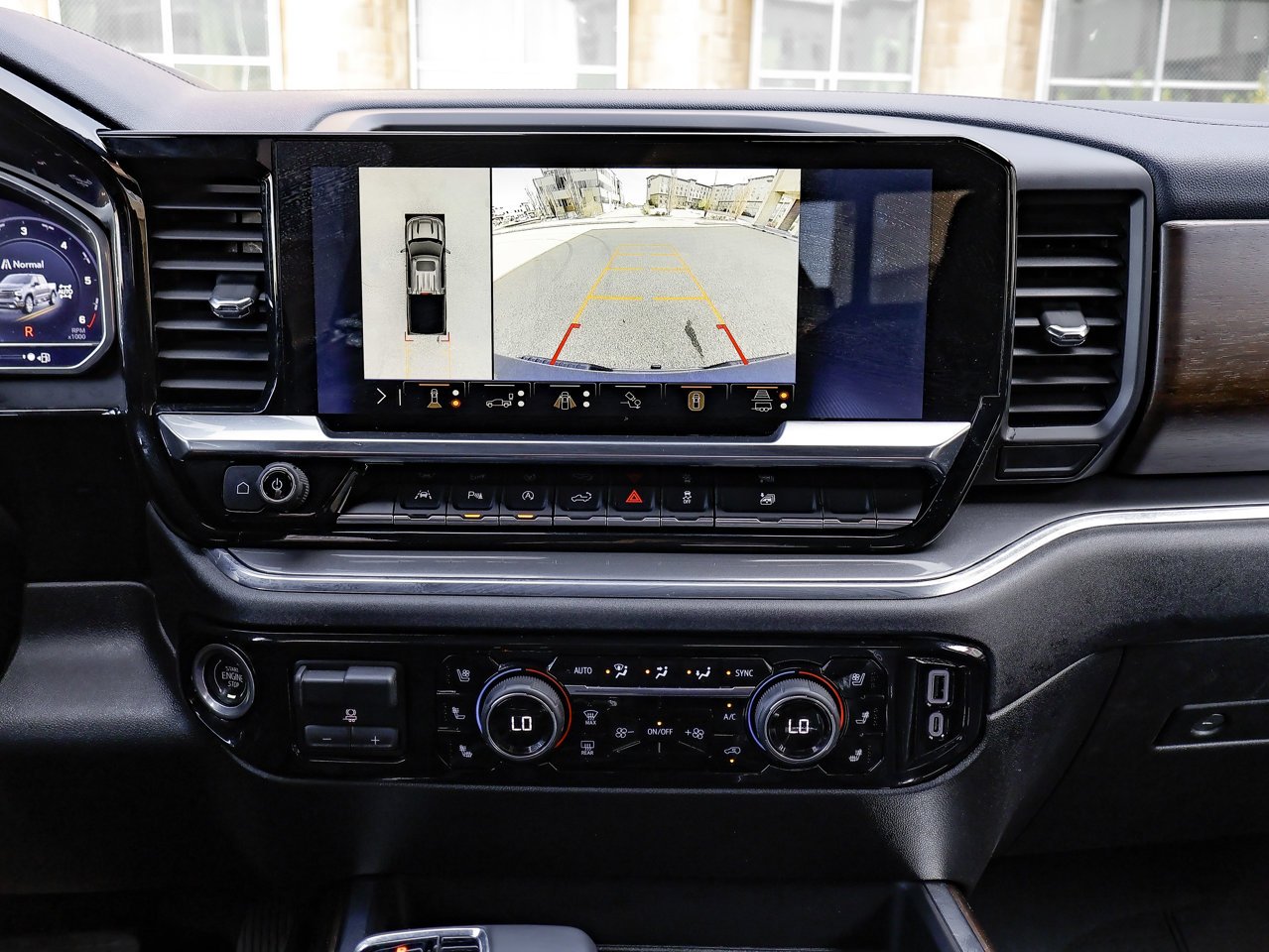 2024 Chevrolet Silverado 1500 4WD Crew Cab 147 High Country Blue Sherwood Park - photo #26