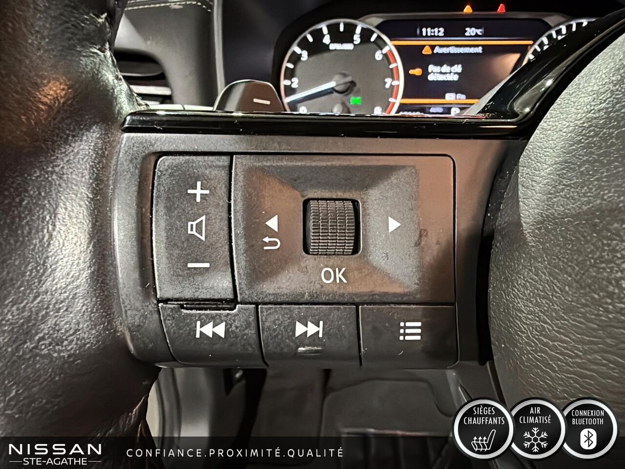 Nissan Rogue SV TI avec ensemble toit ouvrant 2023 Blanc Saint-Jérôme - photo #16